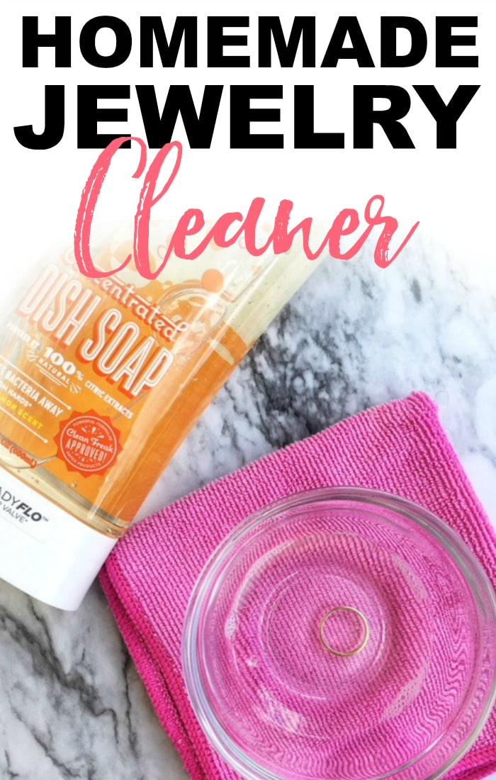 Make your diamonds sparkle with this easy homemade jewelry cleaner. This jewelry cleaner only costs pennies to make and is so easy to use. Get everything sparkling today with this homemade jewelry cleaner.